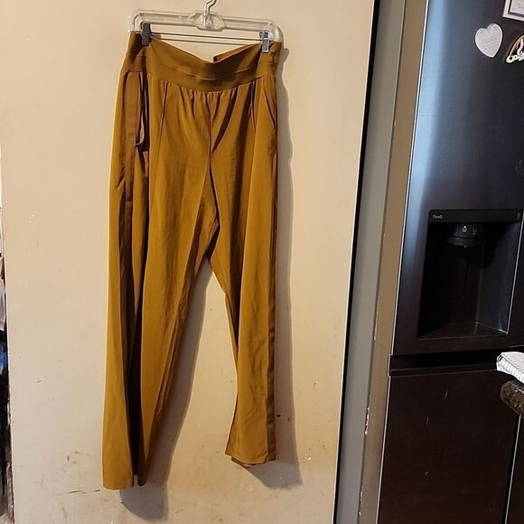 Athleta pull on pants Size 14 euc - Picture 1 of 5